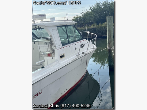 28'  1995 Baha Cruisers 285 WEEKENDER