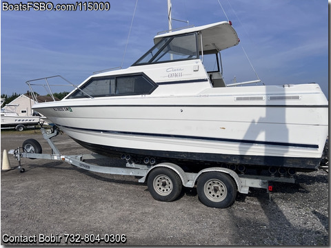 24'  2000 Bayliner 2452 Ciera Express