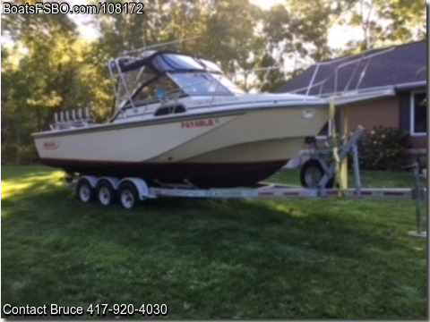 27'  1986 Boston Whaler 27