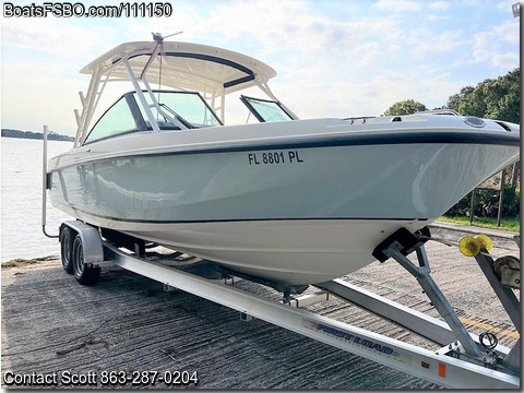 27'  2013 Boston Whaler 270 Vantage