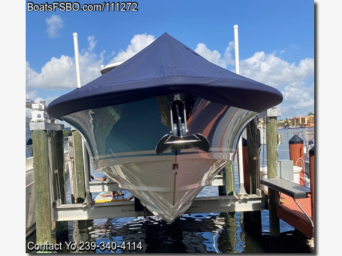 38'  2018 Boston Whaler 380 Outrage