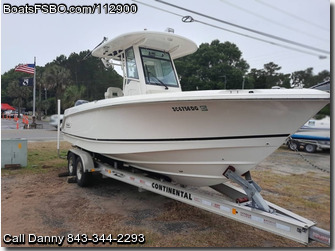 Boston Whaler 250 Outrage