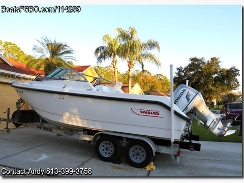 21'  2002 Boston Whaler Ventura 210