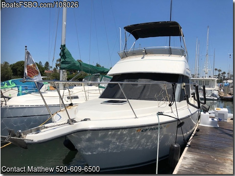 30'  1994 Carver 300 Aft Cabin