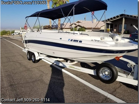 26'  2000 Chaparral 252 Sunesta