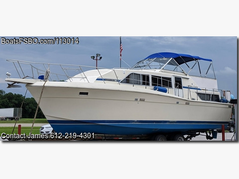 38'  1986 Chris Craft 381 Catalina