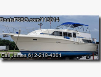 Chris Craft 381 Catalina