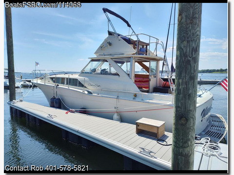 35'  1968 Chris Craft 35 COMMANDER