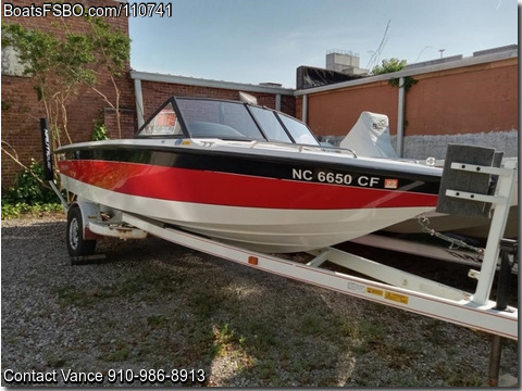 22'  1992 Correct Craft Nautique Excel