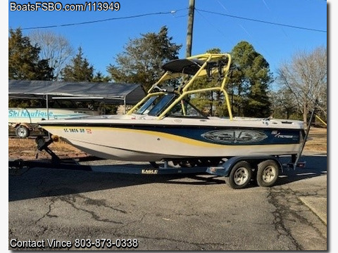 21'  2003 Correct Craft Super Air Nautique 210 TE