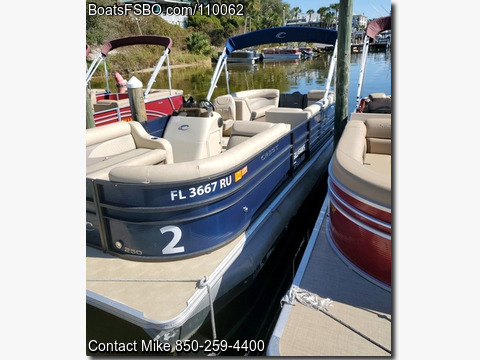 25'  2018 Crest 250 HD Pontoon Boat