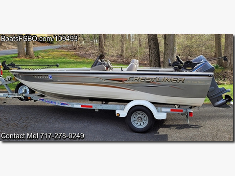 17'  2004 Crestliner Fishhawk