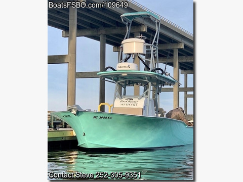 28'  2019 Custom 28 Center Console