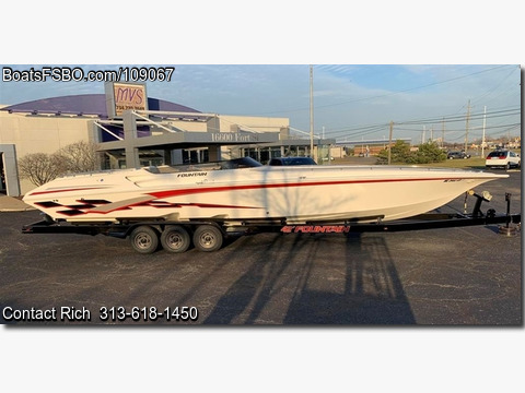 42'  1999 Fountain 42 Lightning