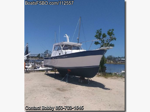 30'  1987 Hunt Offshore Power Boat