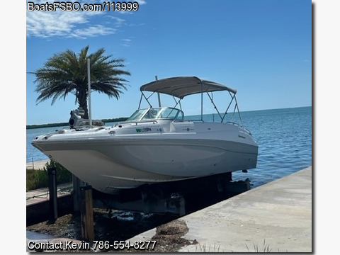 27'  2013 Hurricane Sundeck 2700 OB