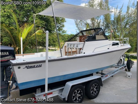 23'  1988 Mako 230 Walk Around