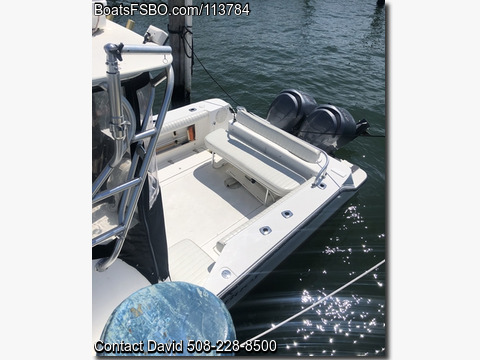 29'  1999 Mako 282 Center Console