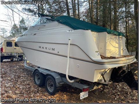 24'  1996 Maxum 2400 SCR