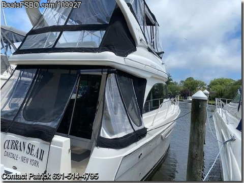 38'  2004 Meridian 381 Sedan Yacht