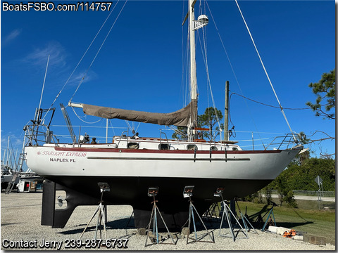 34'  1988 Pacific Seacraft Crealock 34 Cutter