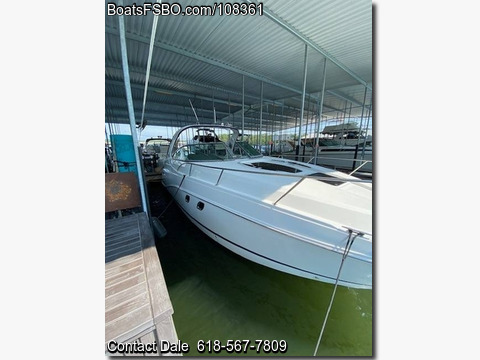 33'  2013 Rinker 310 Express Cruiser