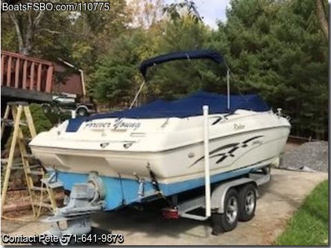 27'  2001 Rinker 272 Captiva