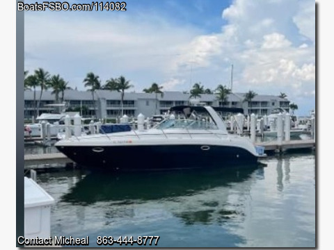 33'  2001 Rinker Fiesta Vee 330