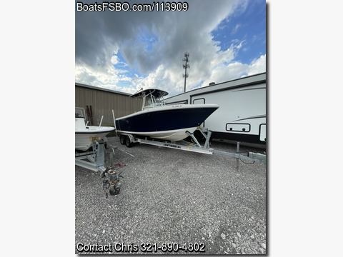 24'  2019 Sailfish 242 CC