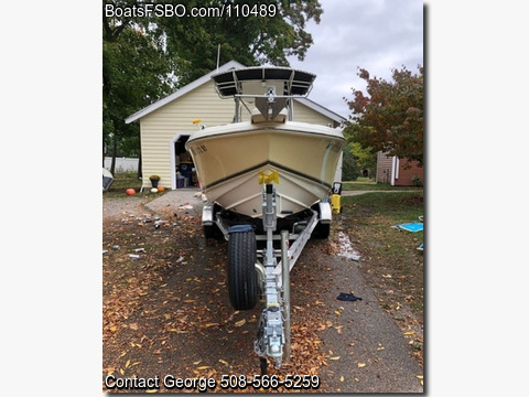 23'  2003 Scout Sportfish 235