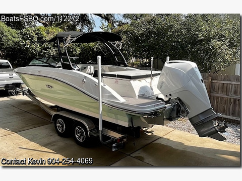 23'  2022 Sea Ray SPX 230