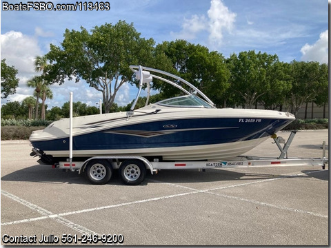 23'  2010 Sea Ray 230 Select