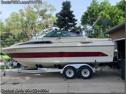 30'  1986 Sea Ray 300 Sundancer