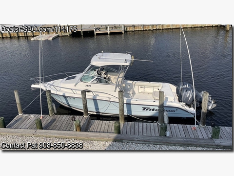 27'  2002 Triton 2500 WA