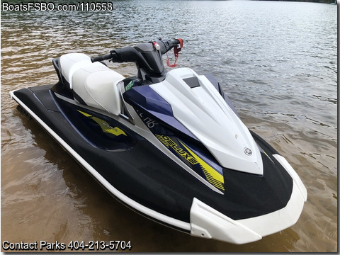 11'  2017 Yamaha Wave Runner