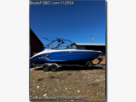 24'  2019 Yamaha 242 X E Series